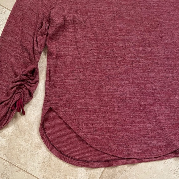 Anthropologie maroon  sweater with runched sleeves - Picture 2 of 5